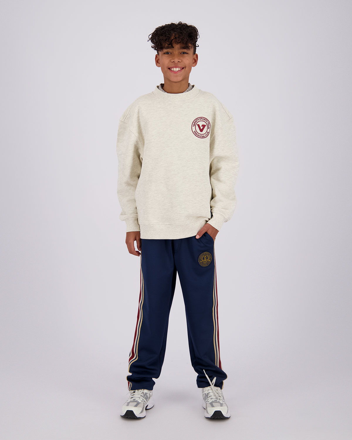 Jungen Oversized Sweatshirt Nomi