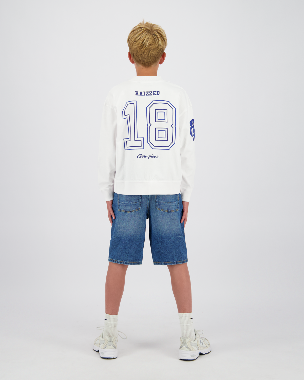 Oversized Sweatshirt Nunited