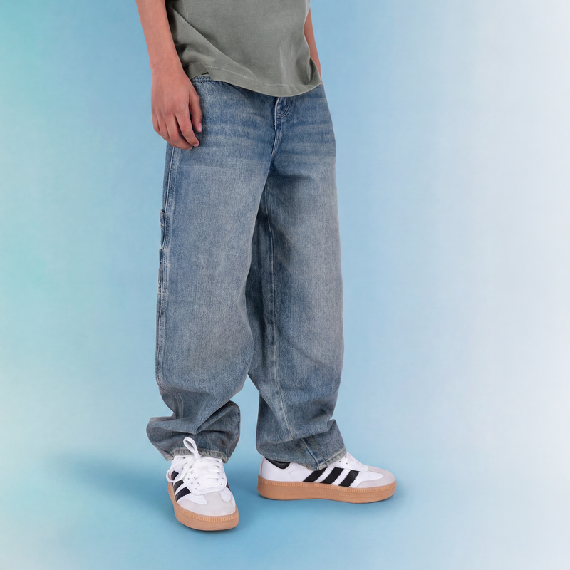 Baggy.