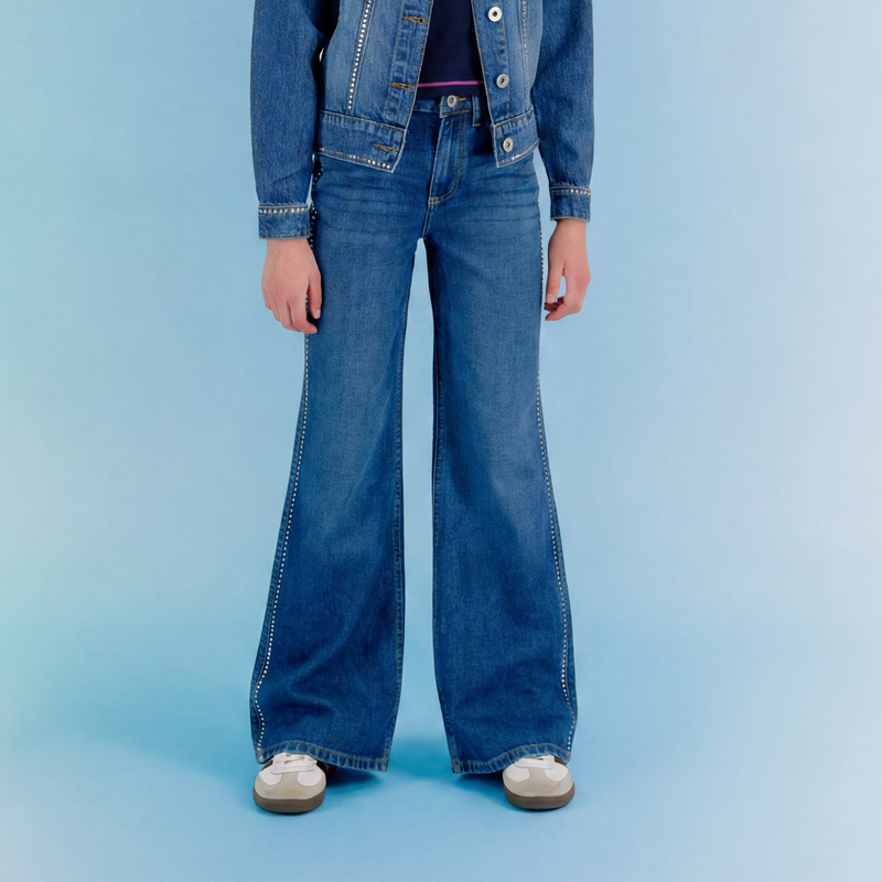 Bootcut.