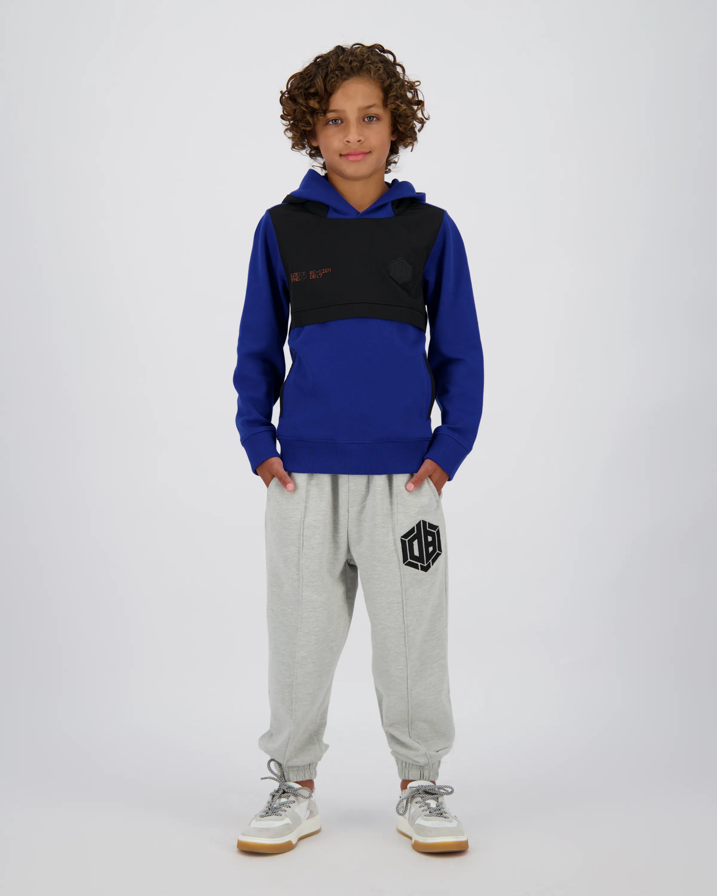 Kapuzenpullover Naces